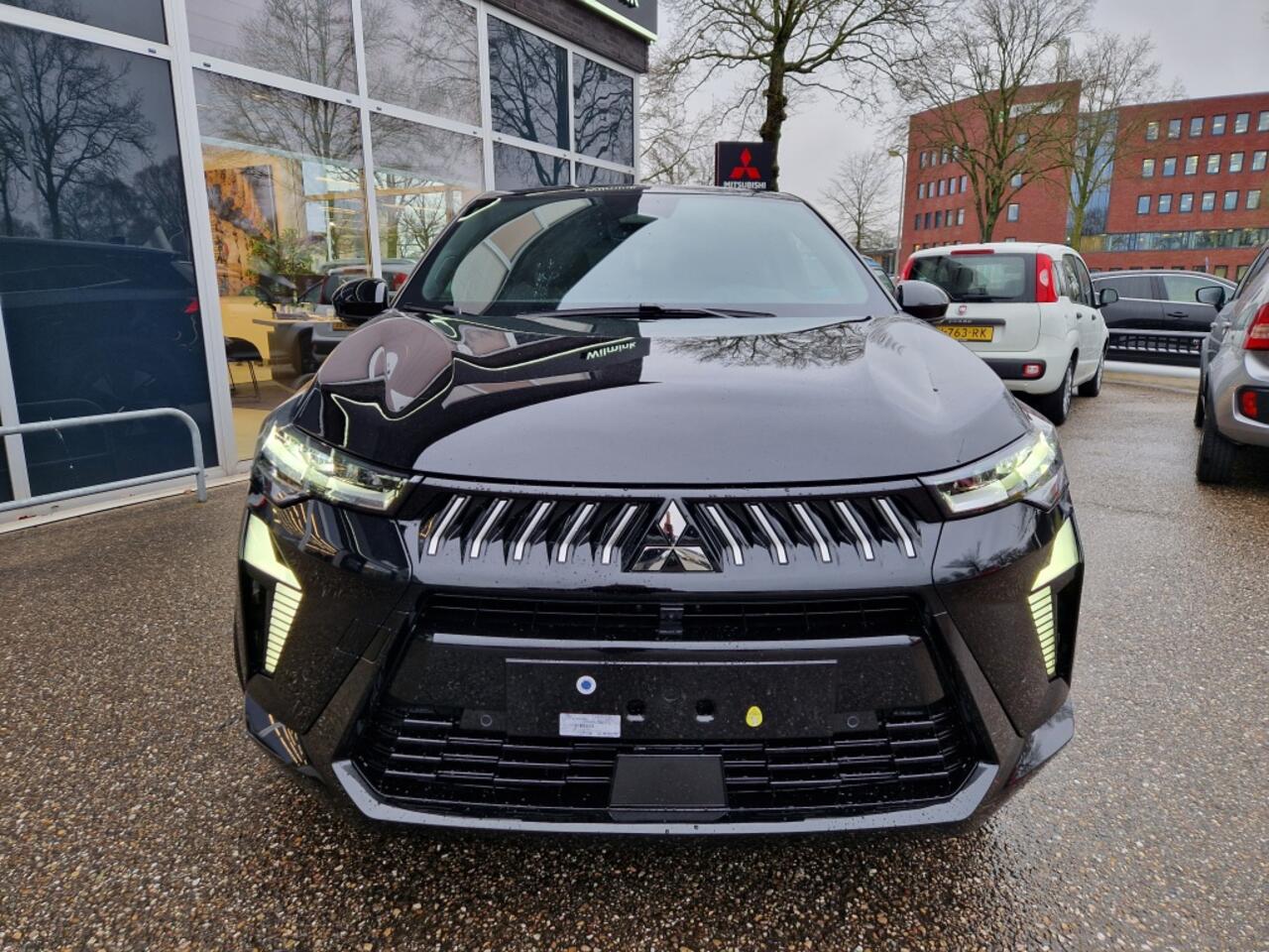 Mitsubishi GRANDIS 1.8i HEV First Edition