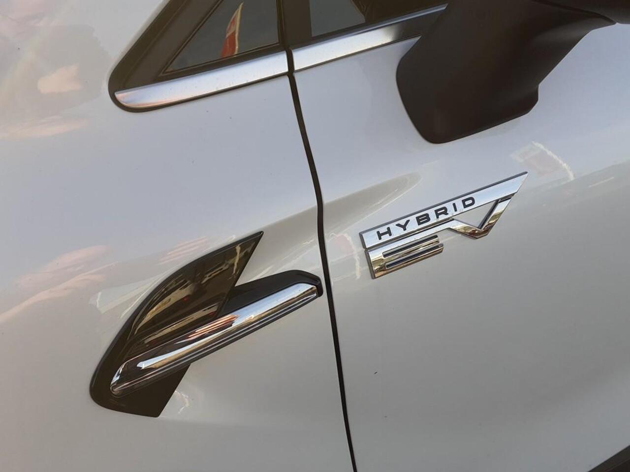 Mitsubishi GRANDIS 1.8 HEV First Edition Mengelers actieprijs: ¤ 40.890,00*