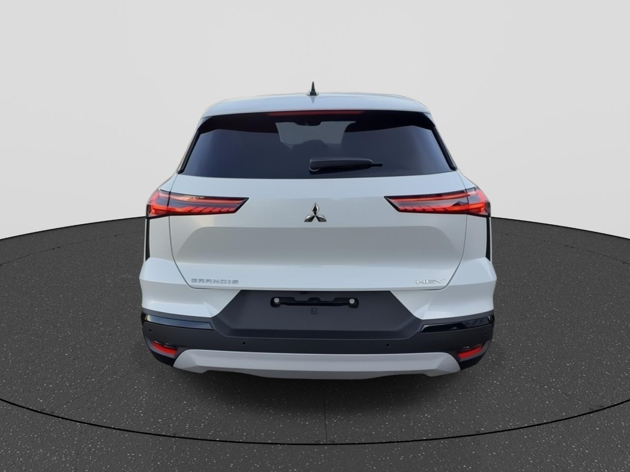 Mitsubishi GRANDIS 1.8 HEV First Edition Mengelers actieprijs: ¤ 40.890,00*