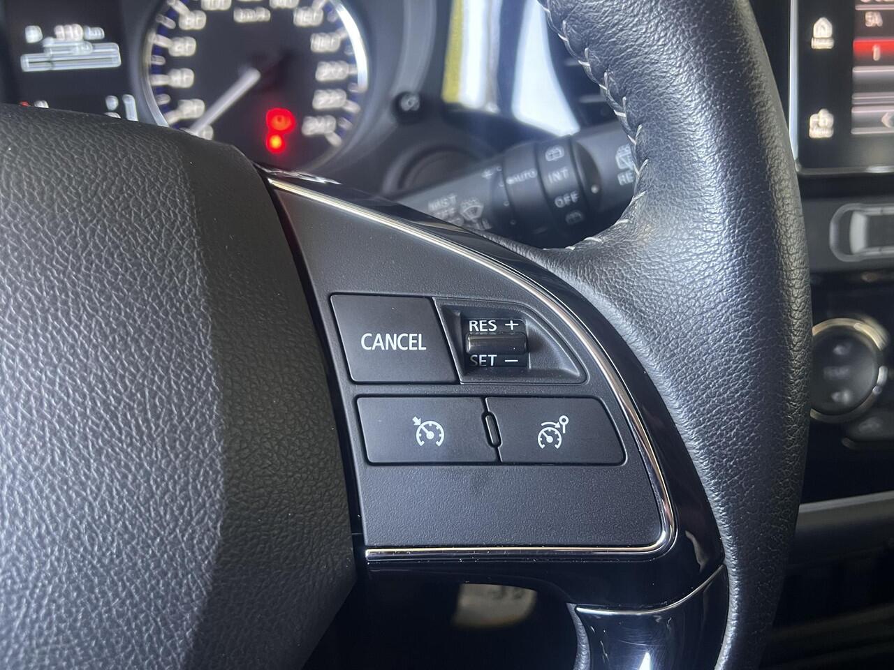 Mitsubishi OUTLANDER 2.0 Business Edition | 17" LMV | Carplay | Cruise | Stoelverw. | All-in rijklaarprijs