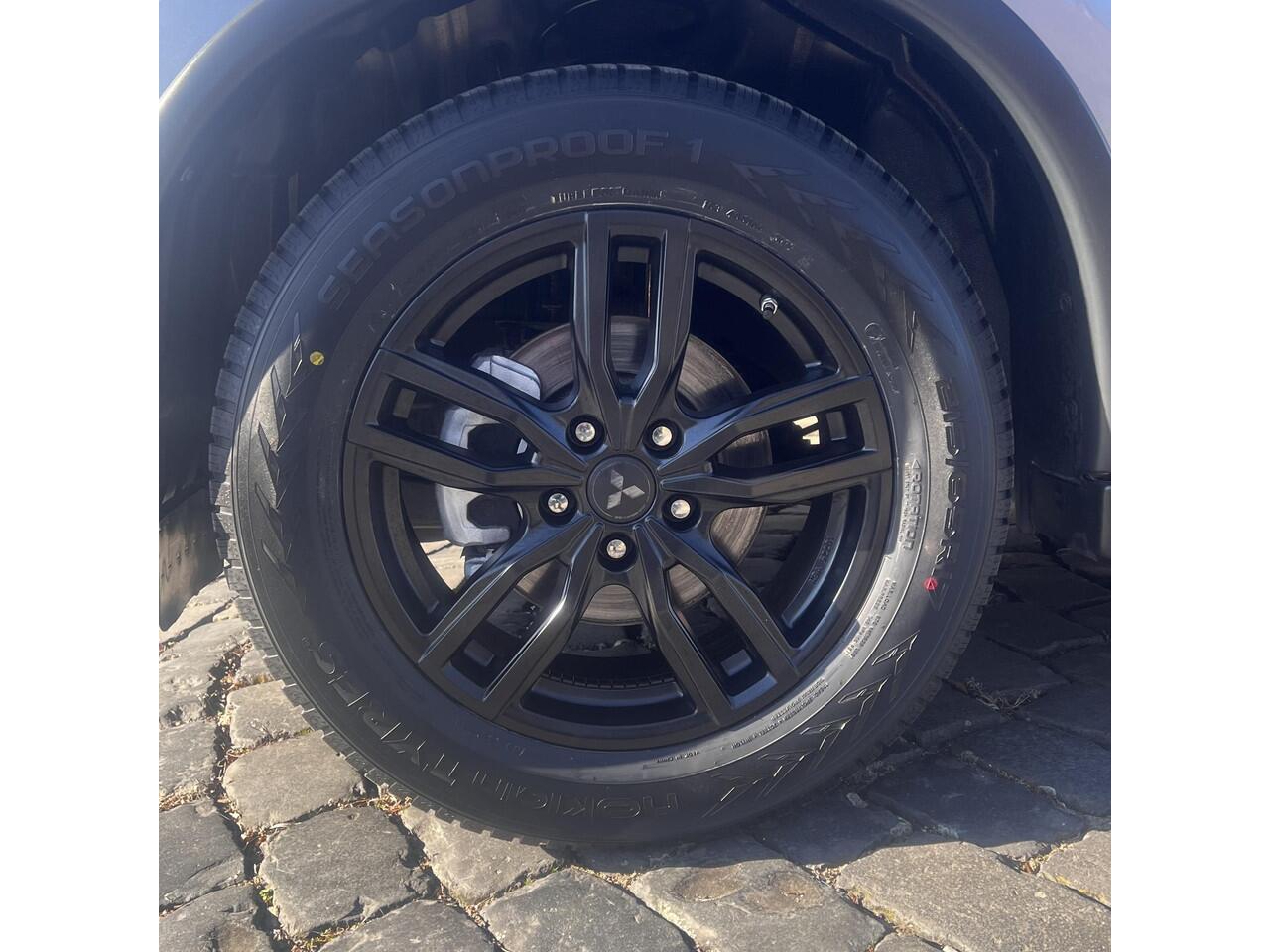 Mitsubishi OUTLANDER 2.0 Business Edition | 17" LMV | Carplay | Cruise | Stoelverw. | All-in rijklaarprijs