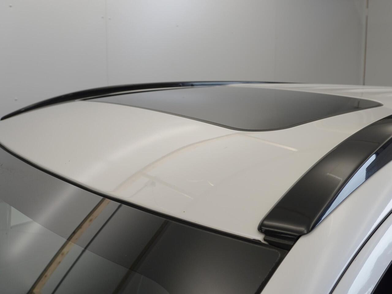 Mitsubishi OUTLANDER 2.4 PHEV S-Edition | NL Auto | Billstein Schokbrekers | Standkachel | Schuifdak | Trekhaak