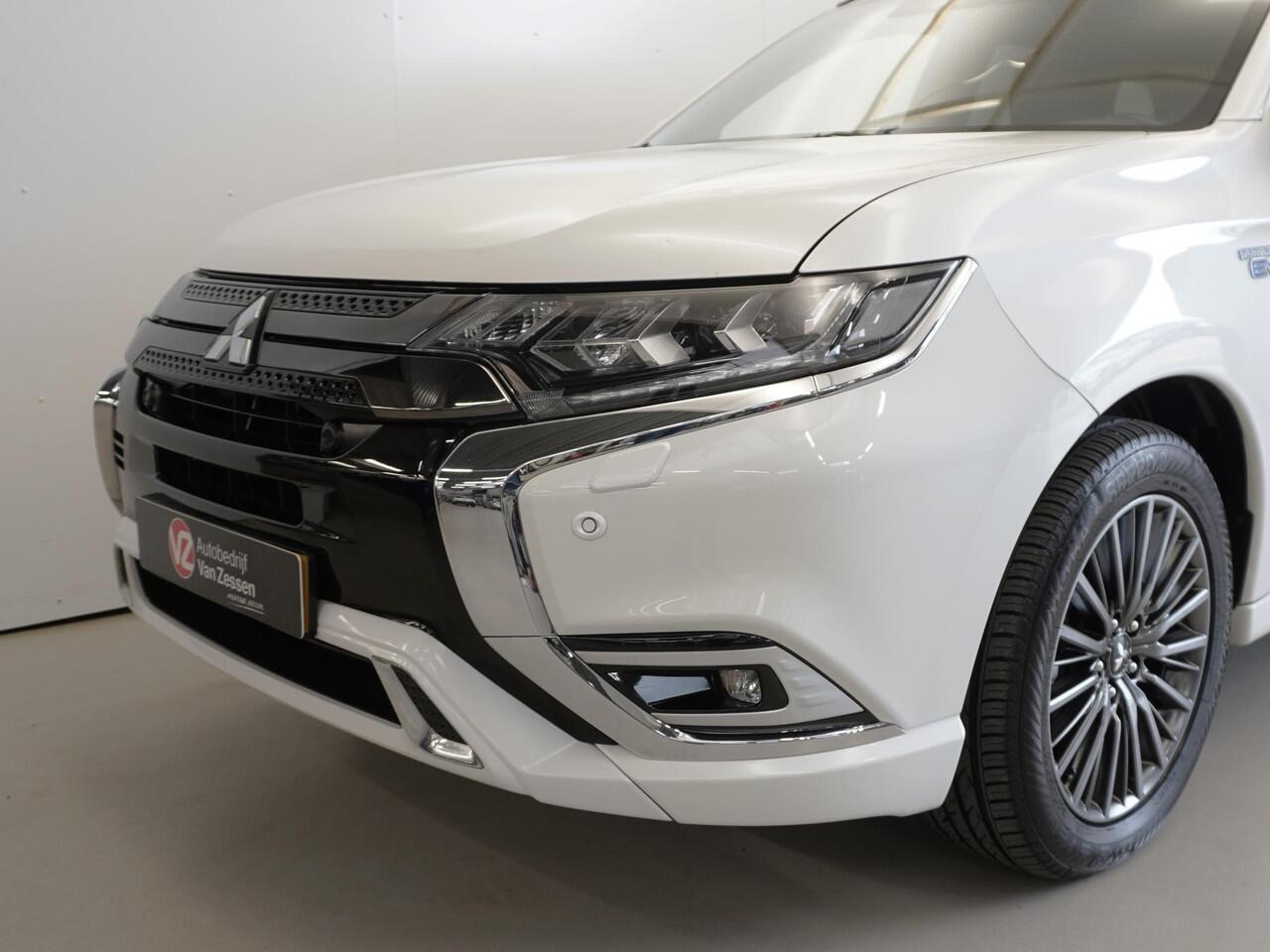 Mitsubishi OUTLANDER 2.4 PHEV S-Edition | NL Auto | Billstein Schokbrekers | Standkachel | Schuifdak | Trekhaak