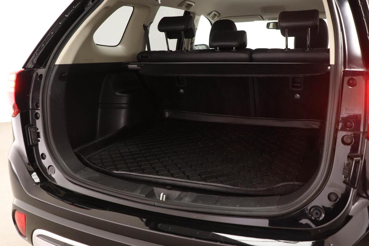 Mitsubishi OUTLANDER 2.4 PHEV Pure | HALF LEDER | DAB | CAMERA