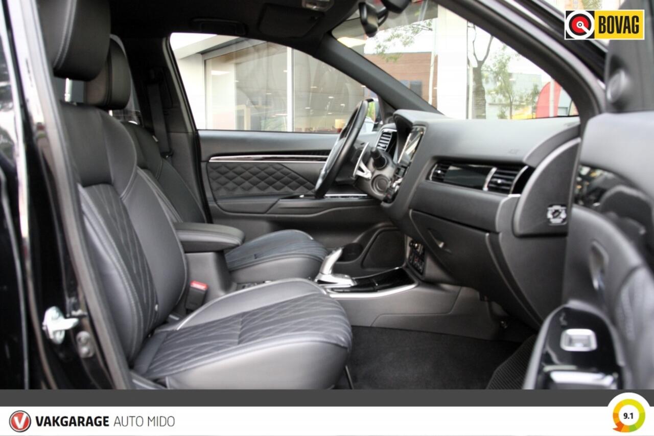 Mitsubishi OUTLANDER 2.4 PHEV 4WD Instyle | Trekhaak | Winterbanden set