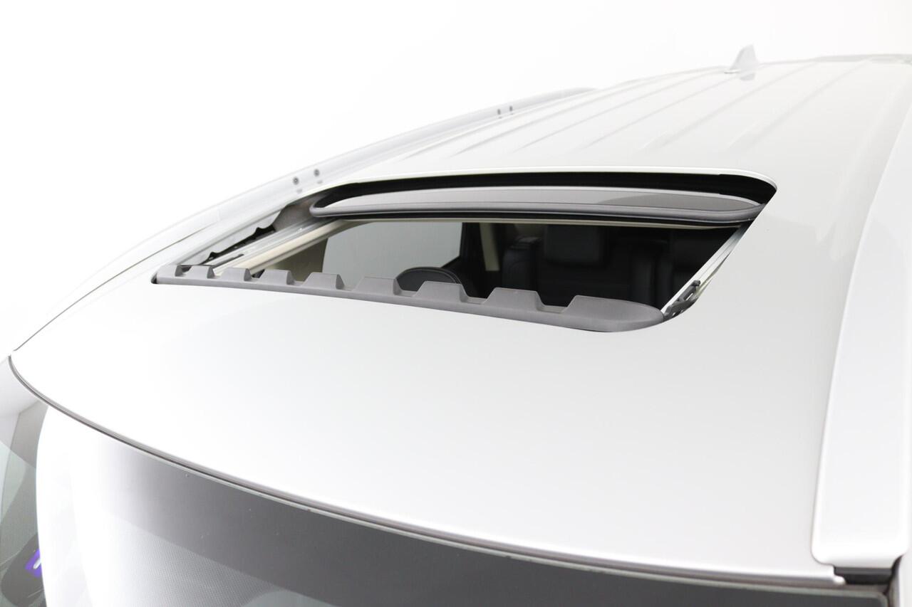 Mitsubishi OUTLANDER 2.4 PHEV Intense+ Rijklaarprijs! Dealeronderhouden! Trekhaak!