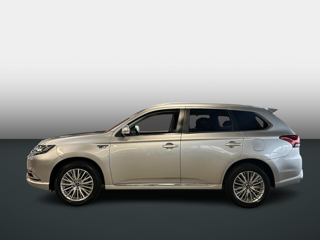 Mitsubishi OUTLANDER 2.4 PHEV Intense+