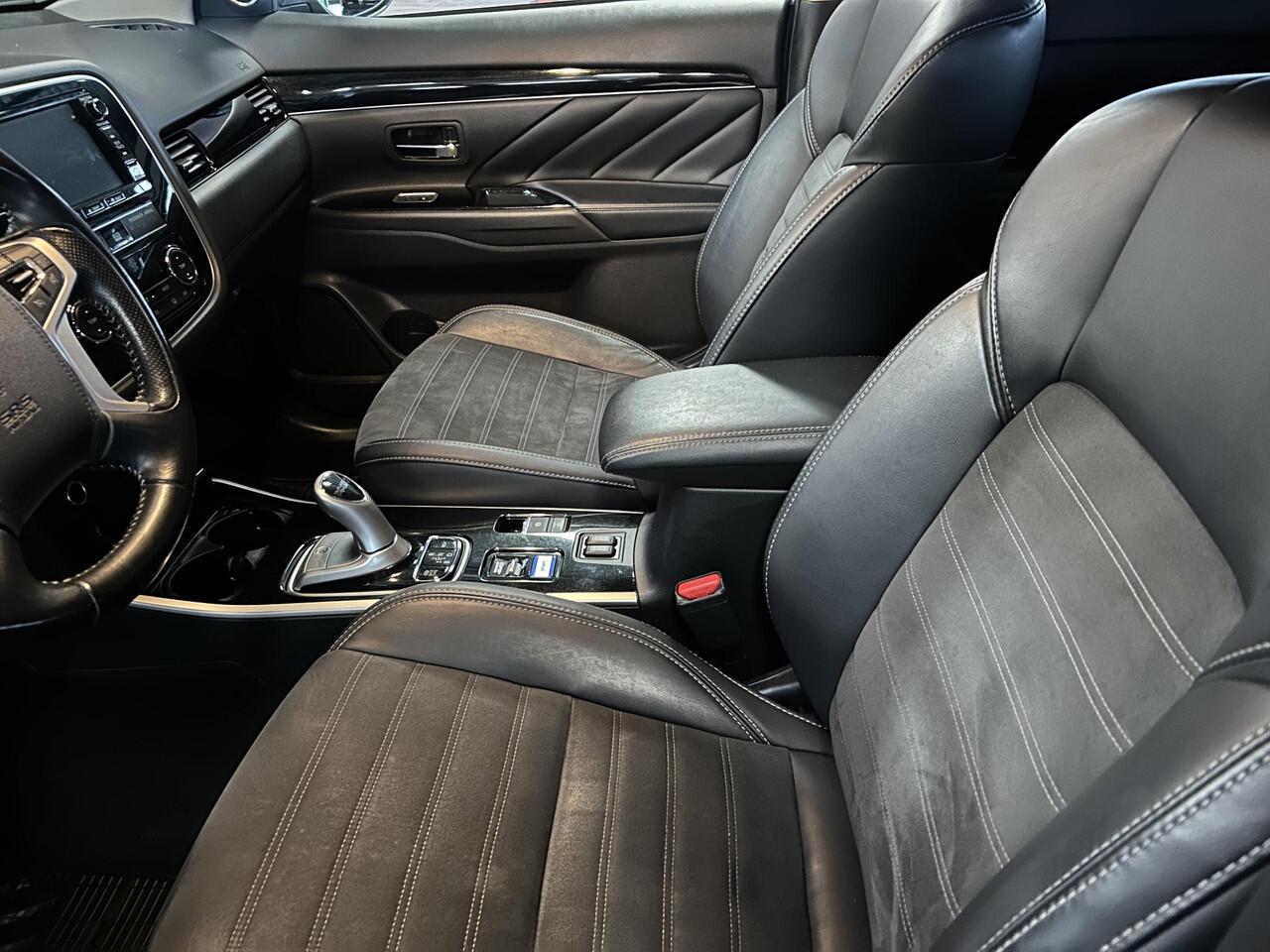 Mitsubishi OUTLANDER 2.4 PHEV Intense+