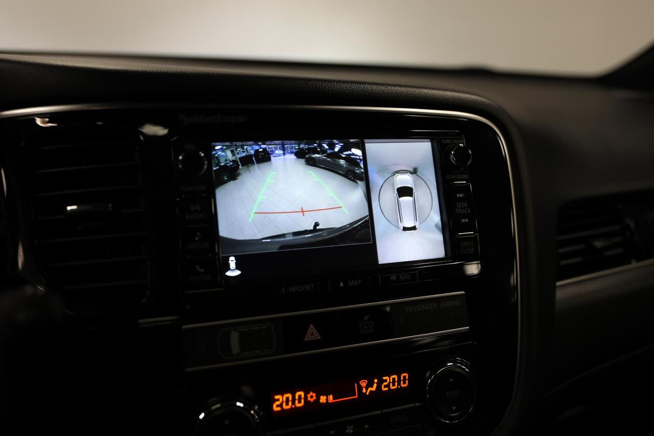 Mitsubishi OUTLANDER 2.4 PHEV Instyle | Schuif- opendak | Navi | Zomer & winterset