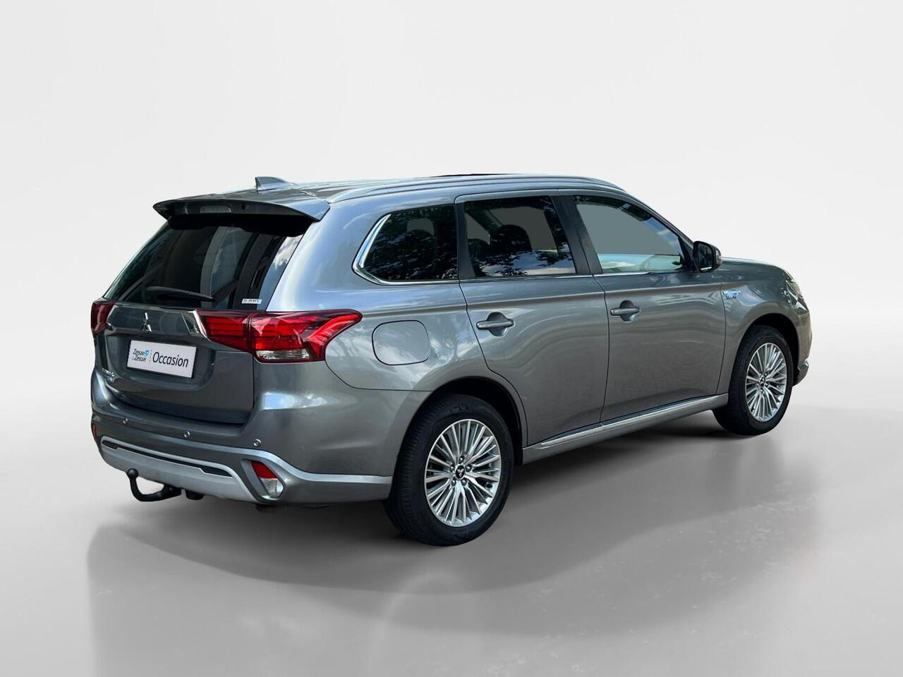 Mitsubishi OUTLANDER 2.4 PHEV Intense+ | CAMERAS | NL-AUTO | GARANTIE | TREKHAAK |