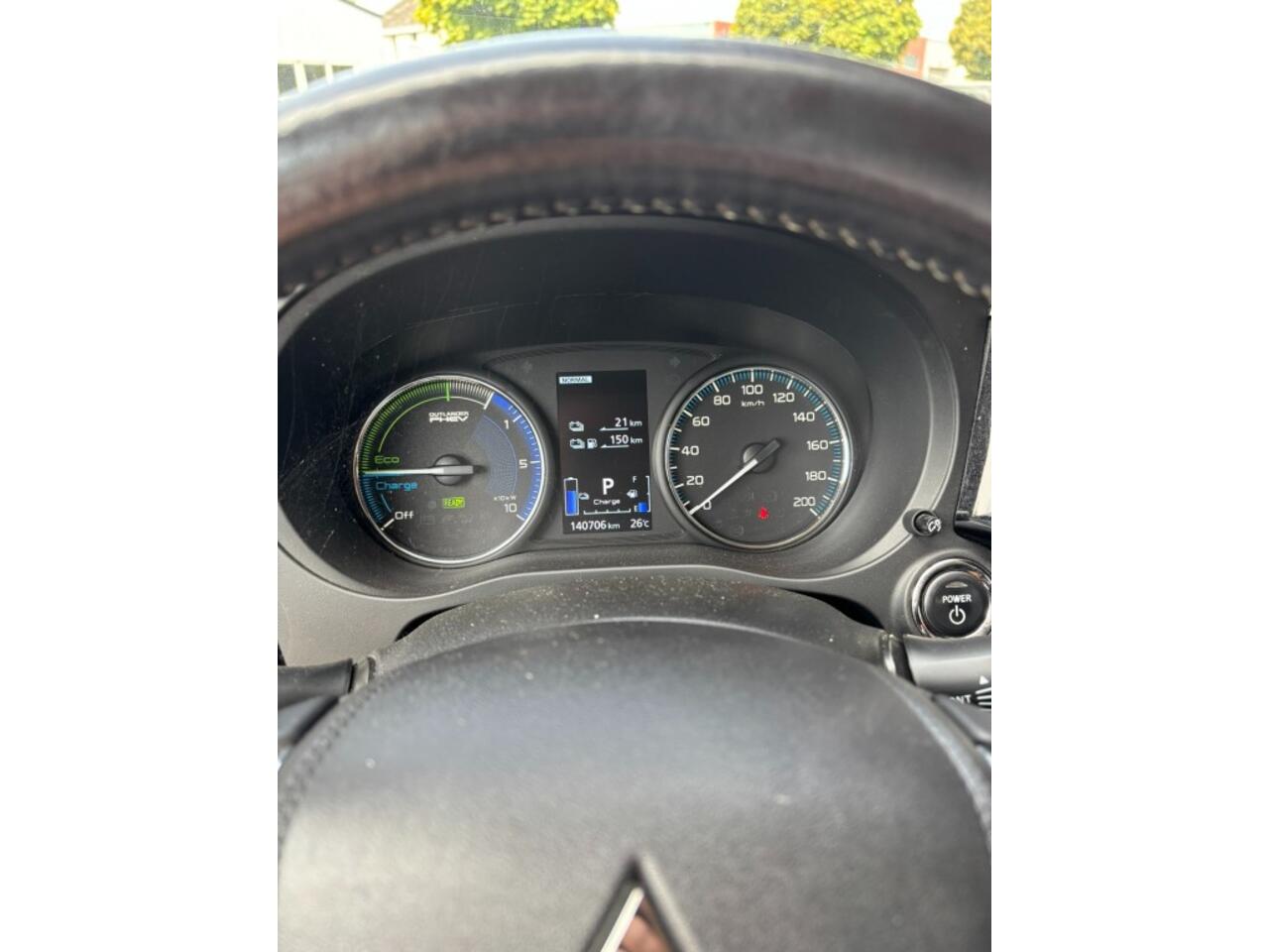 Mitsubishi OUTLANDER 2.4 PHEV PURE