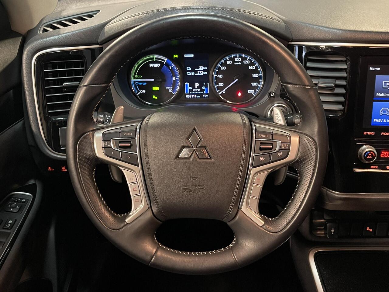 Mitsubishi OUTLANDER 2.4 PHEV Intense 18"/Adaptieve cruise/Dodehoek/LED/Stoelverwarming/PDC v+a/Camera/Apple Carplay & Android Auto