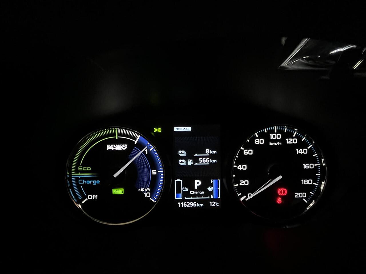 Mitsubishi OUTLANDER 2.4 PHEV Pure | Apple Carplay/Android Auto | Stoelverwarming | Camera