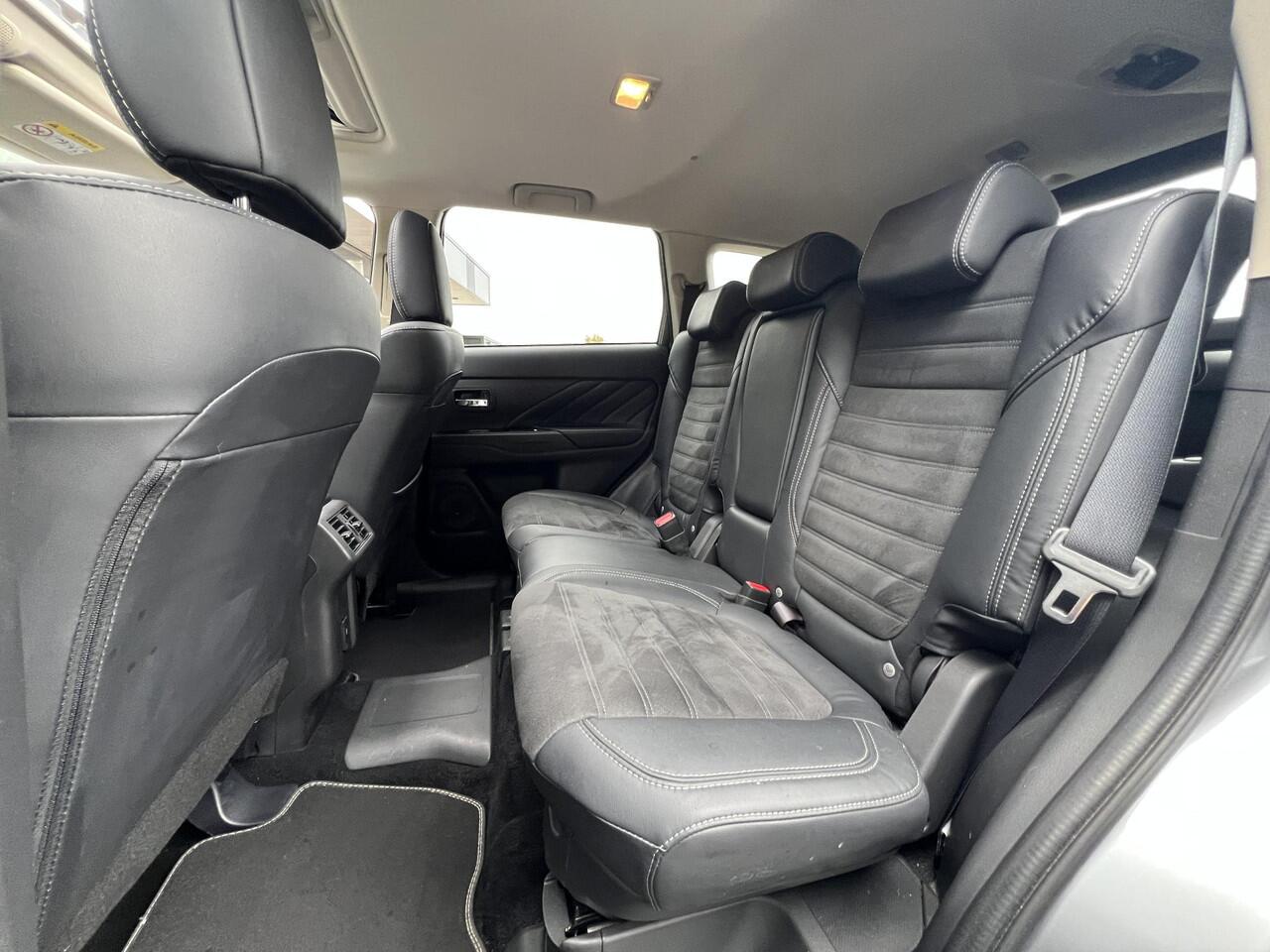 Mitsubishi OUTLANDER 2.4 PHEV Intense+ | Afneembare trekhaak | Carplay | Navigatie | Sunroof