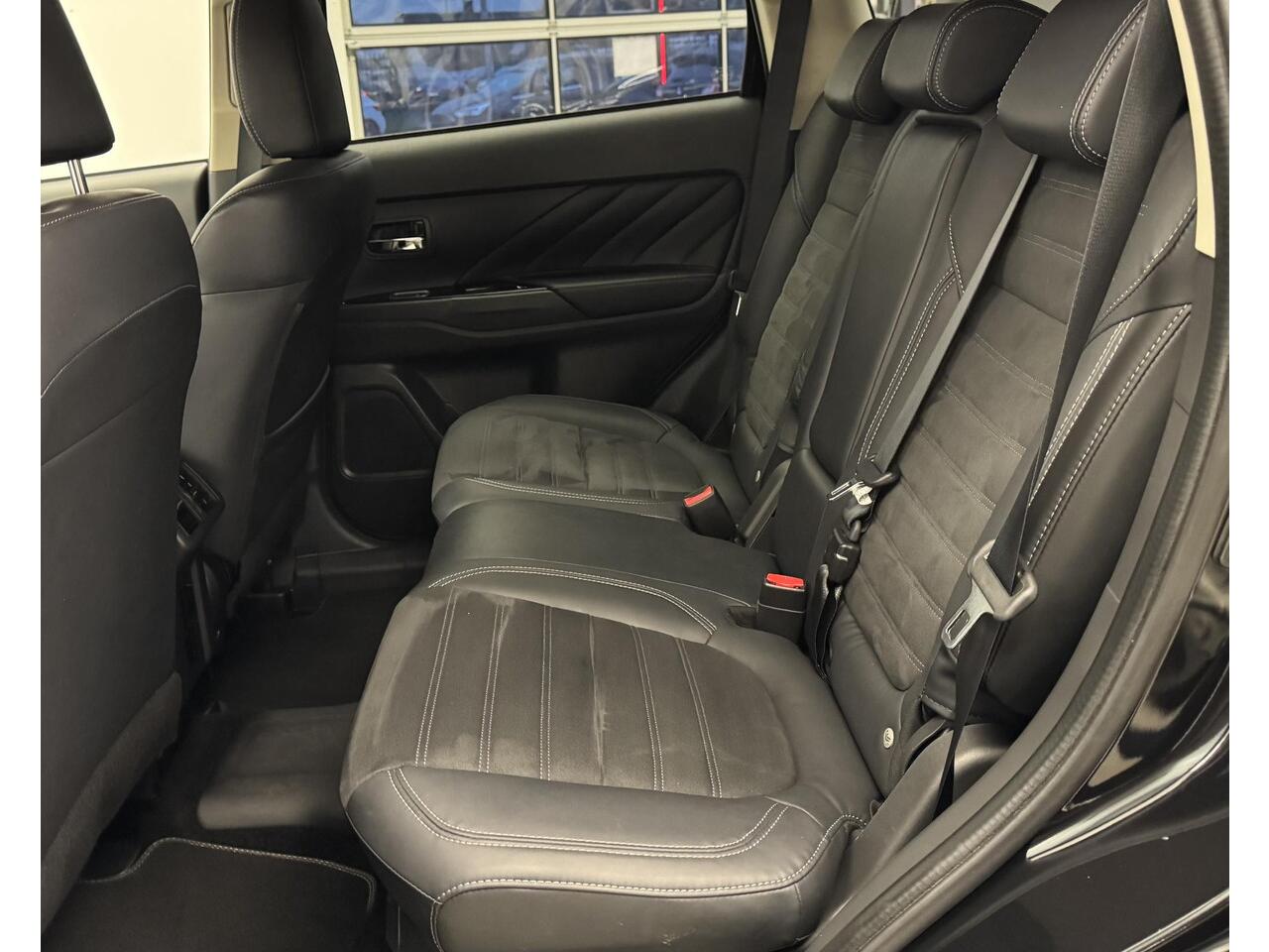 Mitsubishi OUTLANDER 2.4 PHEV Intense | NL auto | Garantie tot 20-8-2029 | Rijklaarprijs