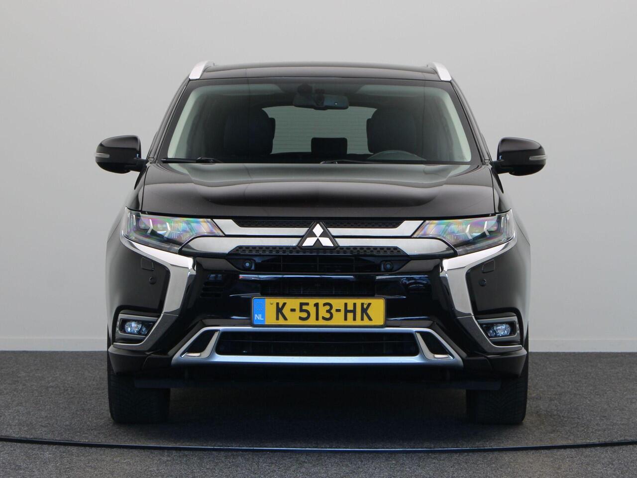 Mitsubishi OUTLANDER 2.4 PHEV Intense | Stoel verwarming | Trekhaak | Half leder |