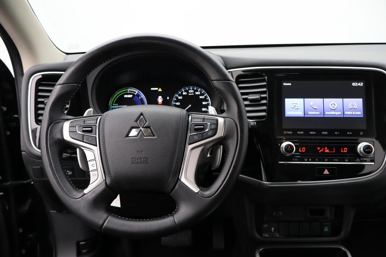 Mitsubishi OUTLANDER 2.4 PHEV Pure | Cruise Control | Navigatie | Carplay | 1500 kg Trekgewicht |
