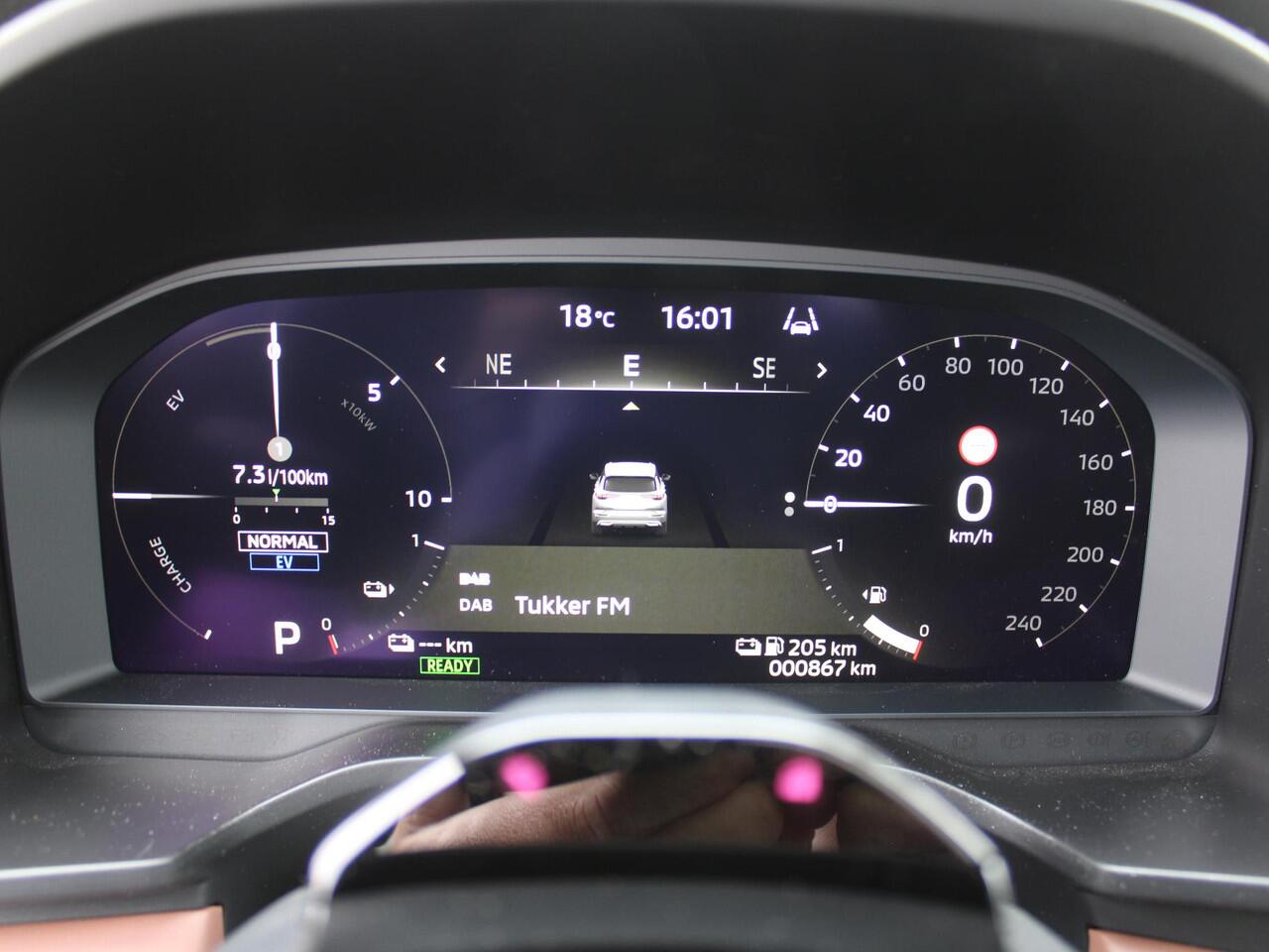 Mitsubishi OUTLANDER 2.4 PHEV Instyle+ | Stuur-/stoelverwarming + ventilatie | 20" LM | Pano dak | Camera rondom | HUD | Leer |