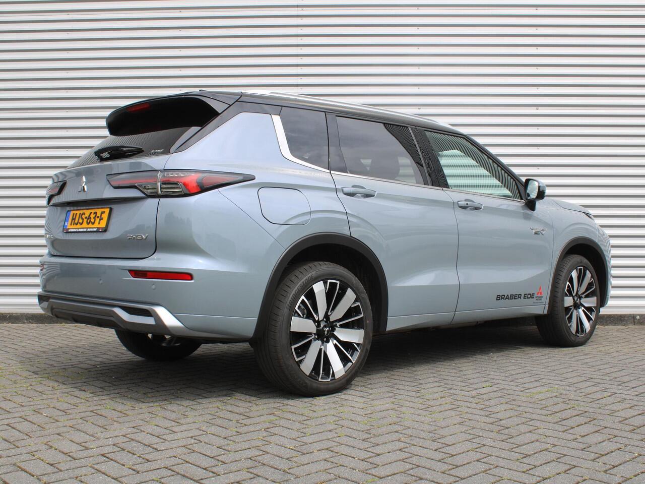 Mitsubishi OUTLANDER 2.4 PHEV Instyle+ | Stuur-/stoelverwarming + ventilatie | 20" LM | Pano dak | Camera rondom | HUD | Leer |