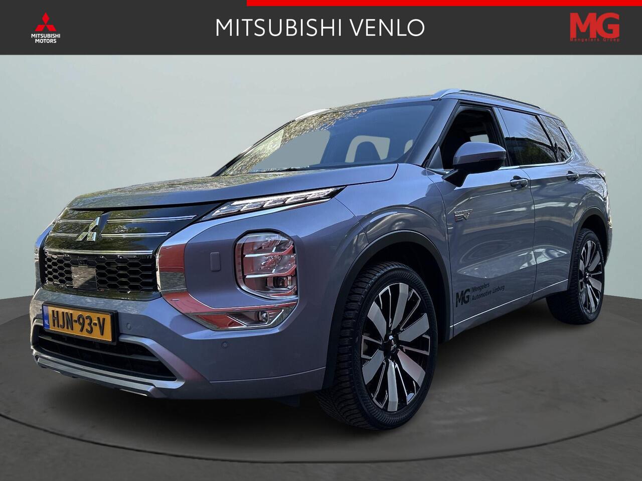 Mitsubishi OUTLANDER 2.4 PHEV Instyle | Rijklaar | Navigatie | 360 Camera | Panoramadak | Trekhaak | All-Seasonbanden