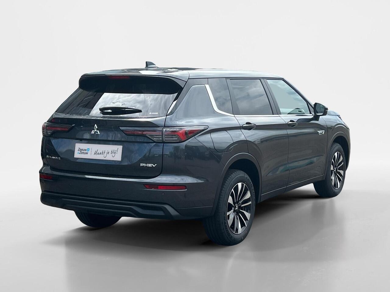 Mitsubishi OUTLANDER 2.4 PHEV Intense | 5.000 EURO KORTING | NIEUWE AUTO | 8 JAAR GARANTIE |