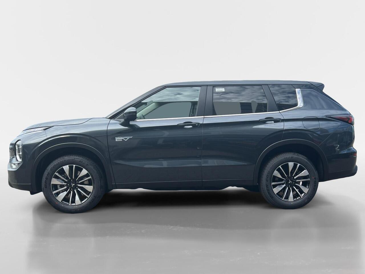 Mitsubishi OUTLANDER 2.4 PHEV Intense | 5.000 EURO KORTING | NIEUWE AUTO | 8 JAAR GARANTIE |