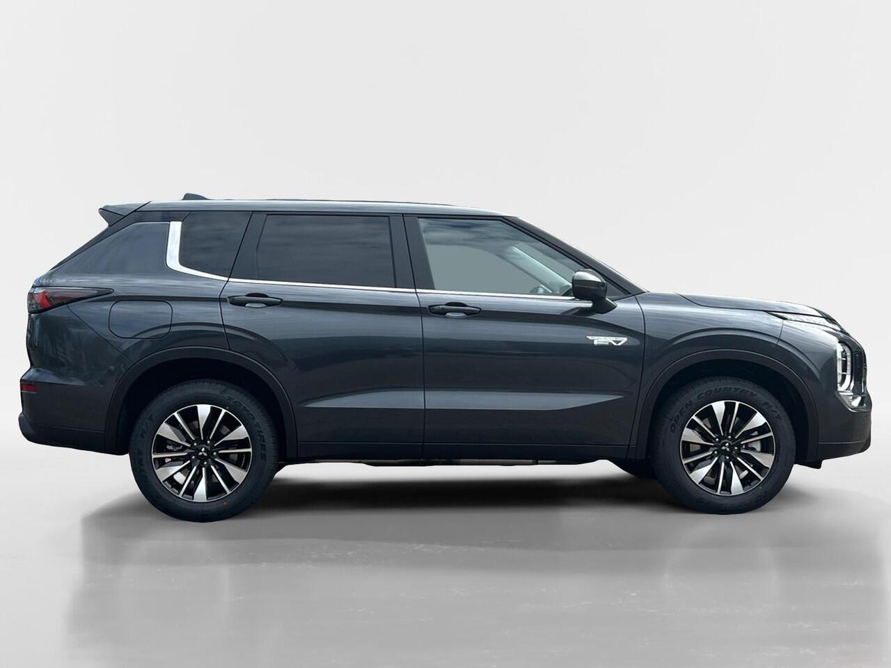 Mitsubishi OUTLANDER 2.4 PHEV Intense | 5.000 EURO KORTING | NIEUWE AUTO | 8 JAAR GARANTIE |