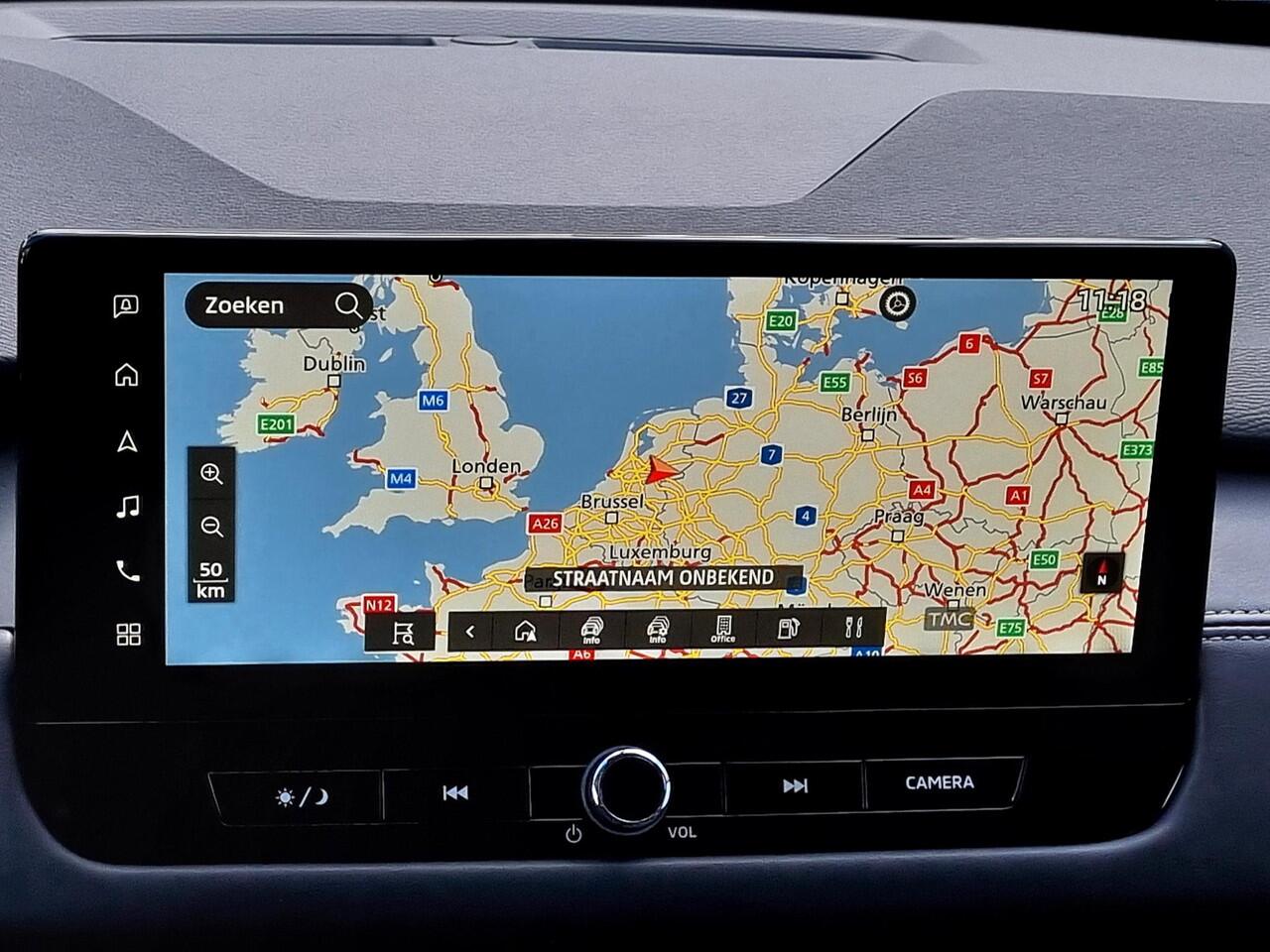 Mitsubishi OUTLANDER 2.4 PHEV First Edition / ¤4000,- Voordeel Op Nieuwprijs / Nieuw Model 2025 / Elektrische Range 86 KM WLTP / 1600KG Trekgewicht / 8 Jaar Fabrieksgarantie