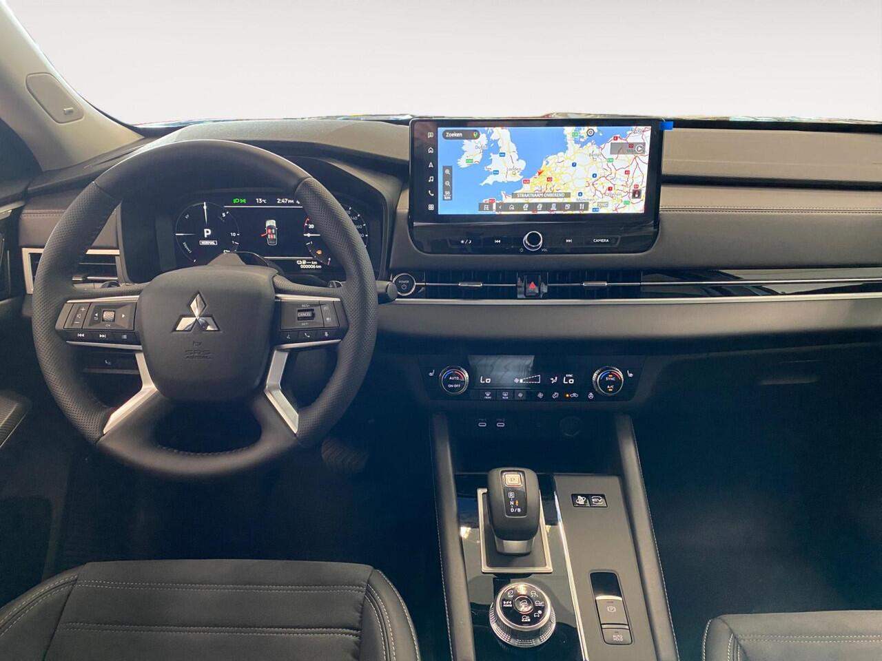 Mitsubishi OUTLANDER 2.4 PHEV First Edition | 5.000 EURO KORTING | SNEL LEVERBAAR | 8 JAAR GARANTIE |