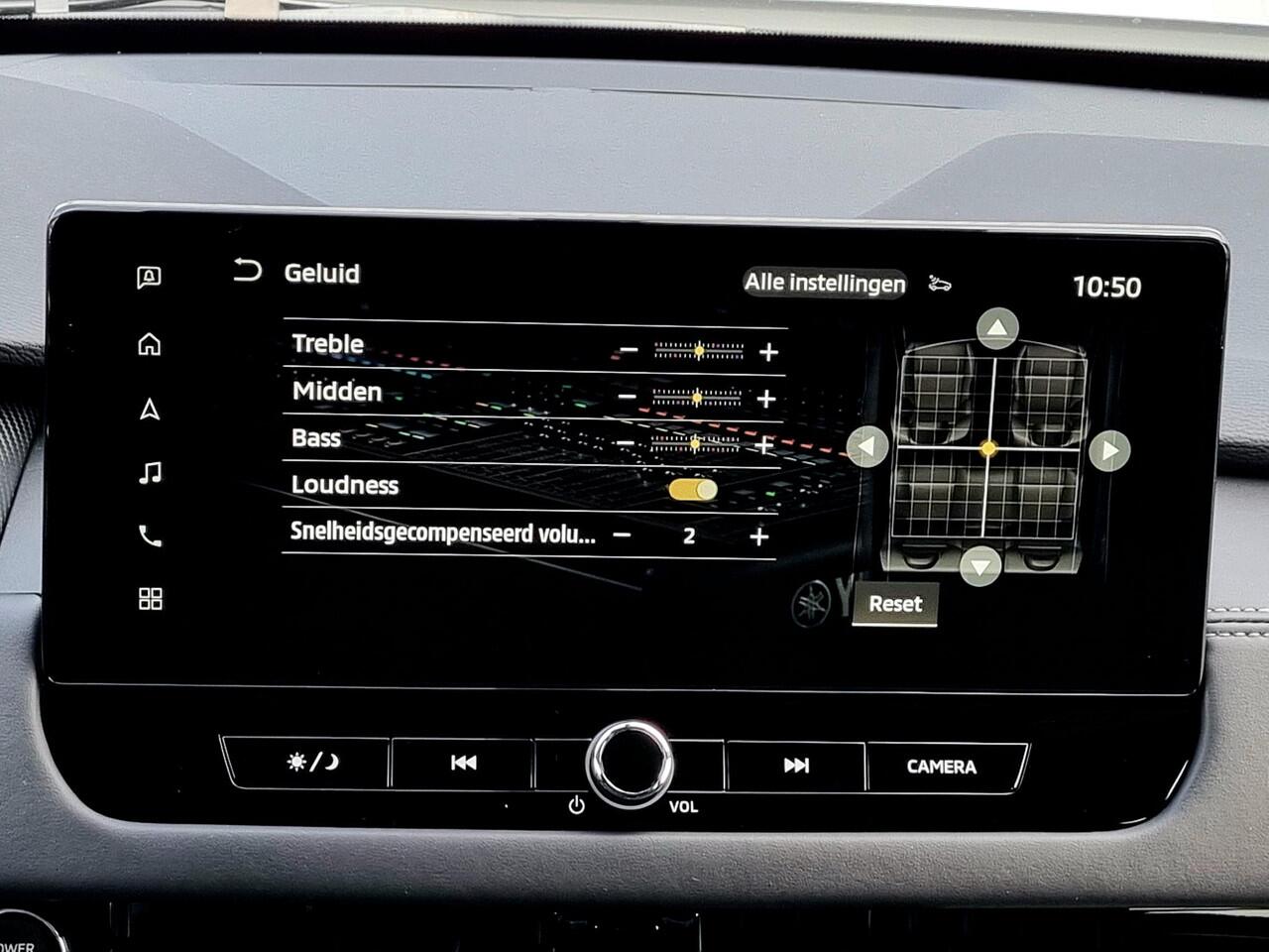 Mitsubishi OUTLANDER 2.4 PHEV Intense / ¤4000,- Voordeel Op Nieuwprijs / Elektrische Range 86 KM WLTP / 1600KG Trekgewicht / 8 Jaar Fabrieksgarantie