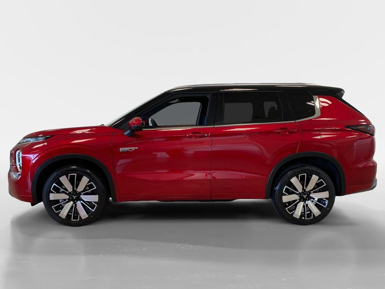 Mitsubishi OUTLANDER 2.4 PHEV | INSTYLE + | DIRECT LEVERBAAR| ZWART DAK | PRIJS INCL ¤5.000,- INTRODUCTIE KORTING |