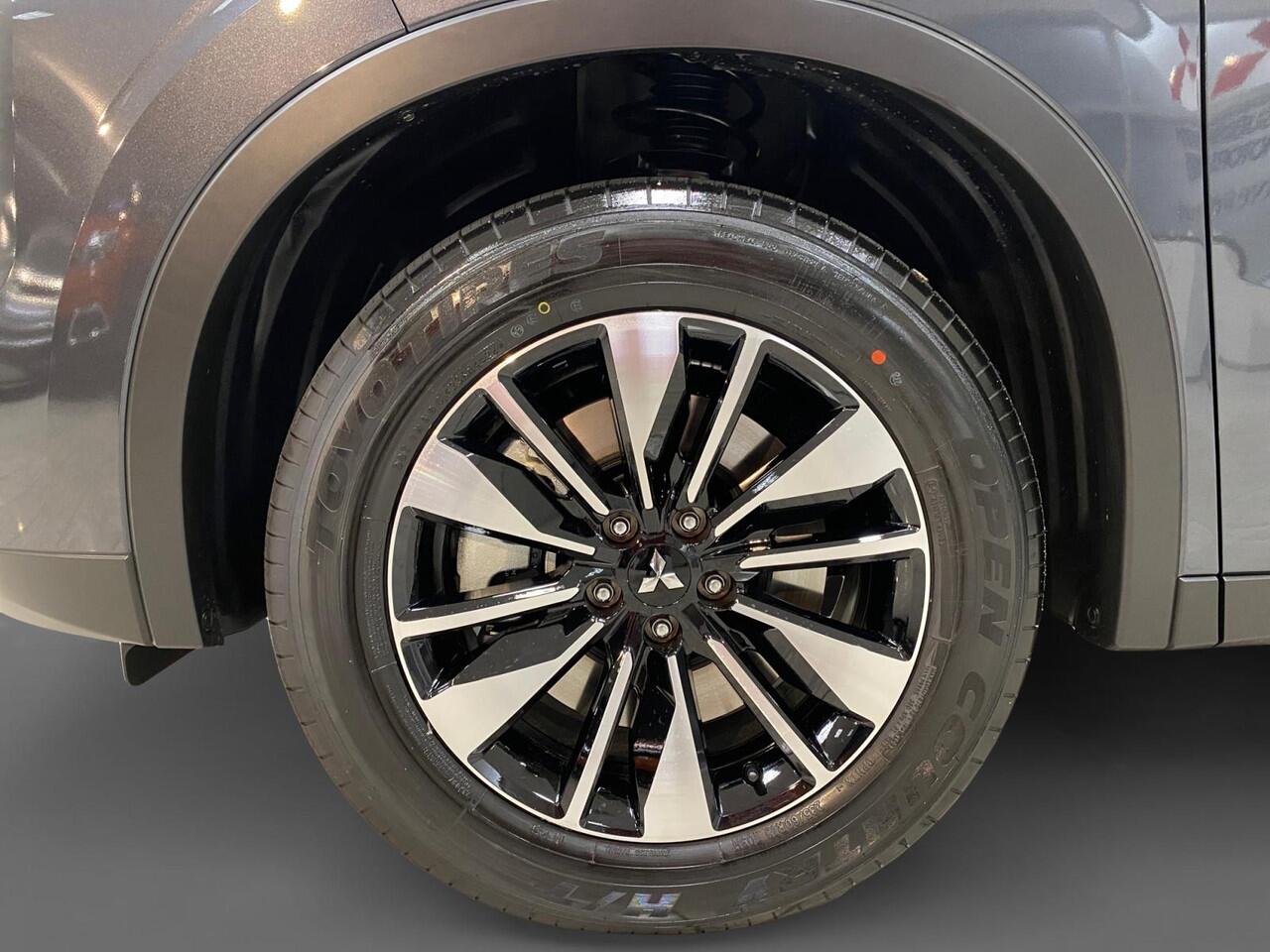 Mitsubishi OUTLANDER 2.4 PHEV | INTENSE | DIRECT LEVERBAAR | PRIJS INCL ¤5.000,- INTRODUCTIE KORTING |