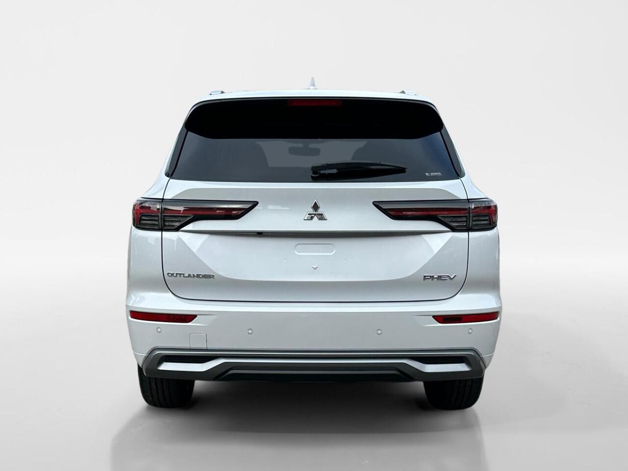 Mitsubishi OUTLANDER 2.4 PHEV Instyle | NIEUW MODEL | LEVERING 2025 | 5.000 EURO INTRODUCTIE KORTING| NU DIRECT LEVEBAAR |