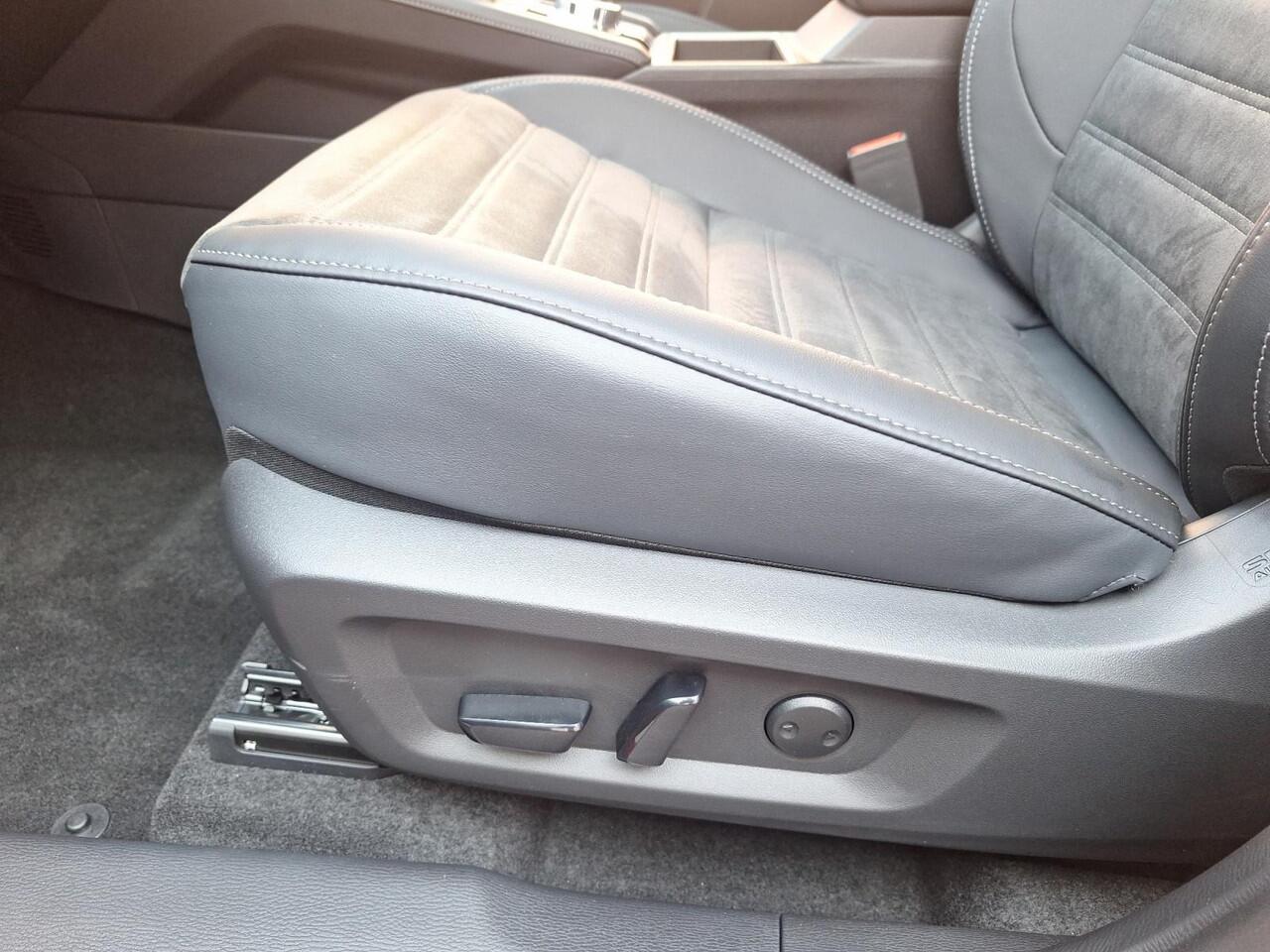 Mitsubishi OUTLANDER 2.4 PHEV First Edition |¤5.000,- VOORRAADKORTING| OP=OP| 8 Jaar garantie|