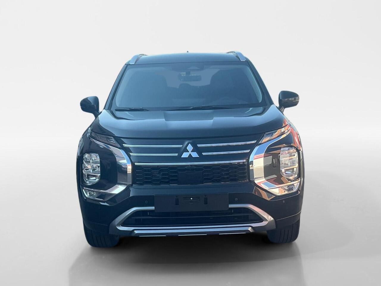 Mitsubishi OUTLANDER 2.4 PHEV First Edition |¤5.000,- VOORRAADKORTING| OP=OP| 8 Jaar garantie|