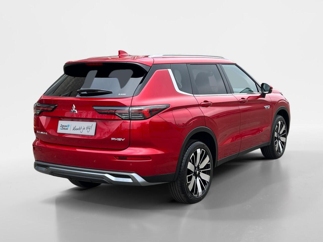 Mitsubishi OUTLANDER 2.4 PHEV First Edition | DIRECT LEVERBAAR | PRIJS INCL ¤5.000,- INTRODUCTIE KORTING |