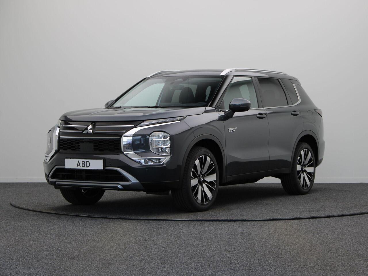 Mitsubishi OUTLANDER 2.4 PHEV First Edition | HUD | Elektrisch bedienbare achterklep | Stoel- en stuurverwarming |