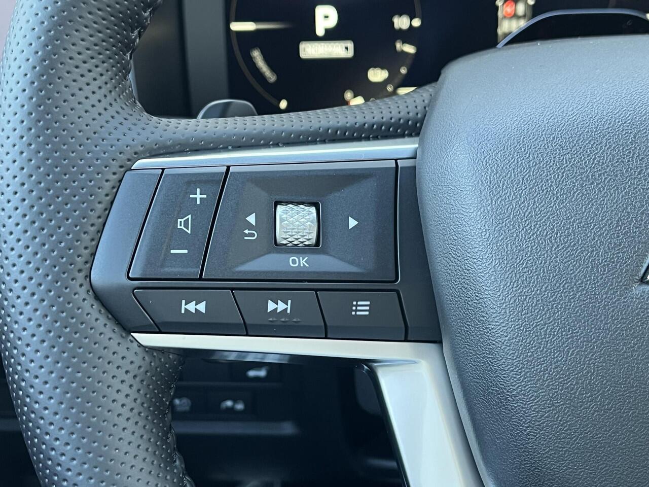 Mitsubishi OUTLANDER 2.4 PHEV Instyle+ / ¤4000,- Voordeel Op Nieuwprijs / Rijklaarprijs / Elektrische Range 86 KM WLTP / 1600 KG Trekgewicht / 8 Jaar fabrieksgarantie