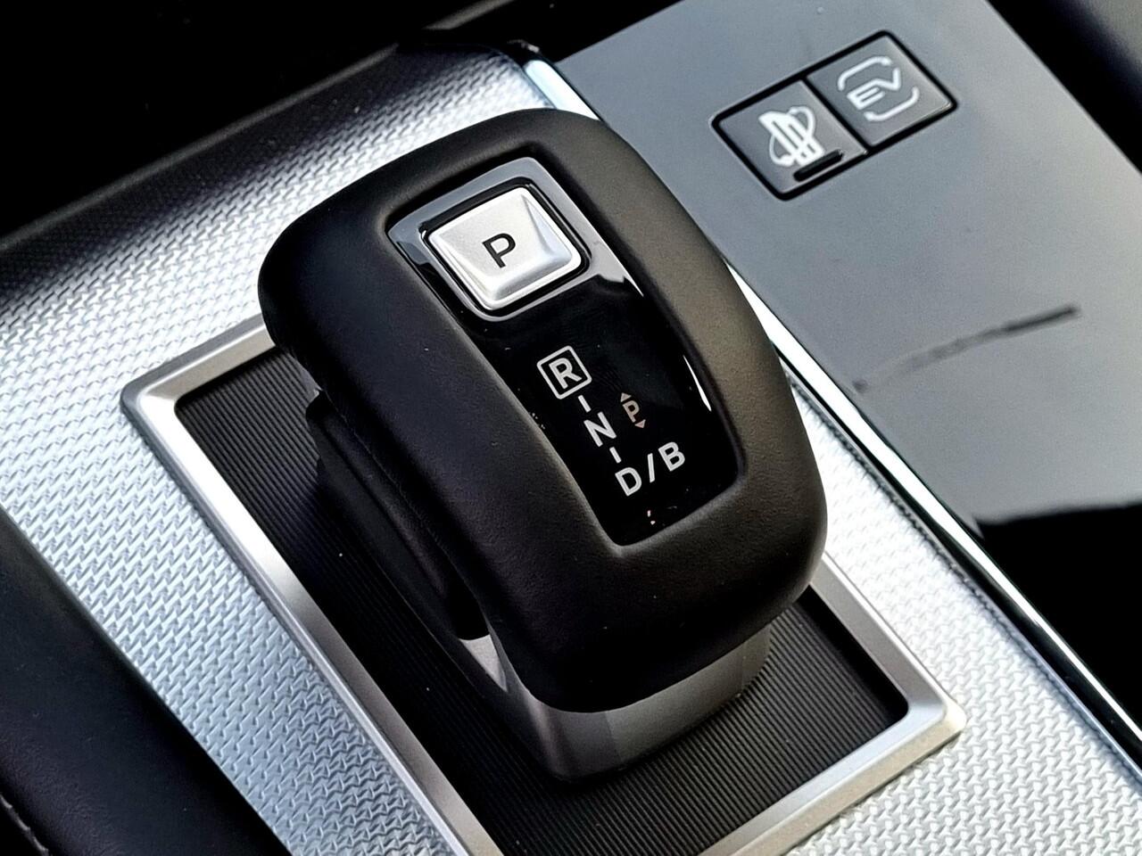 Mitsubishi OUTLANDER 2.4 PHEV Instyle / ¤4000,- Voordeel Op Nieuwprijs / Nieuw Model 2025 / Elektrische Range 86 KM WLTP / 1600KG Trekgewicht / 8 Jaar Fabrieksgarantie