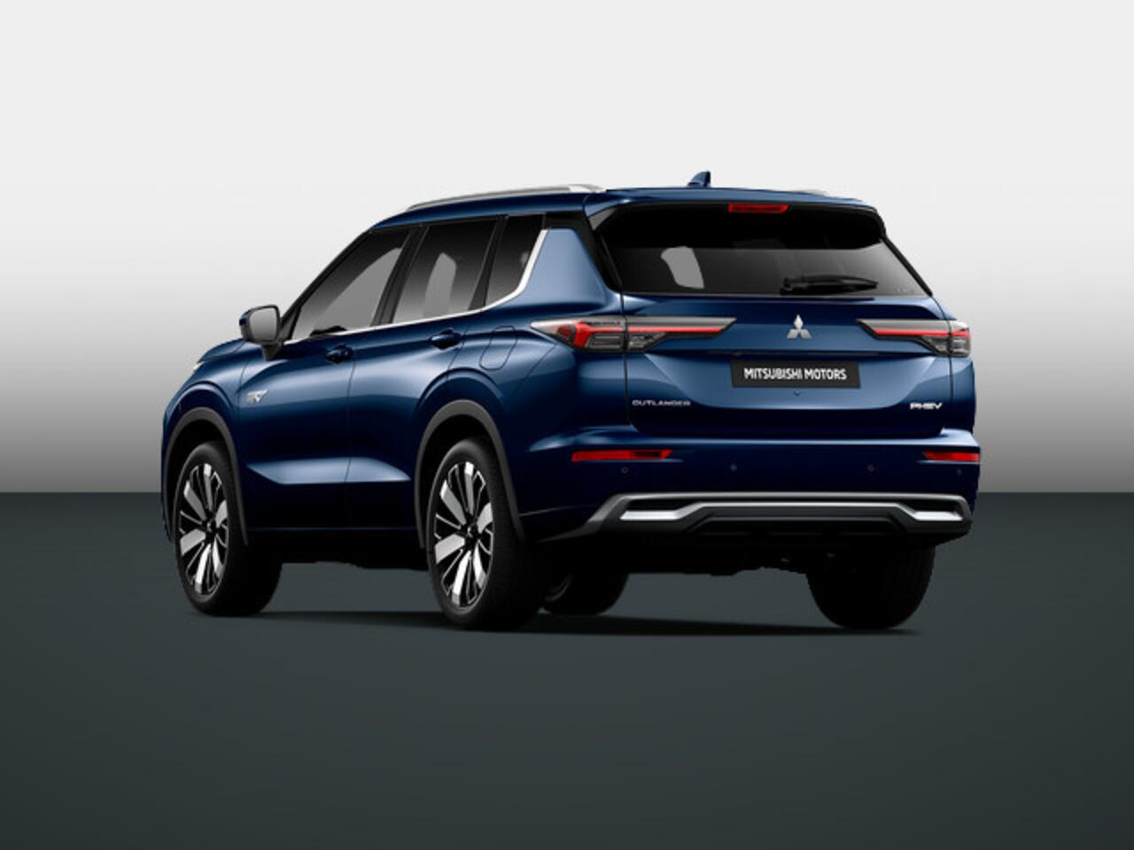 Mitsubishi OUTLANDER 2.4 PHEV Instyle ¤4000,-voordeel!