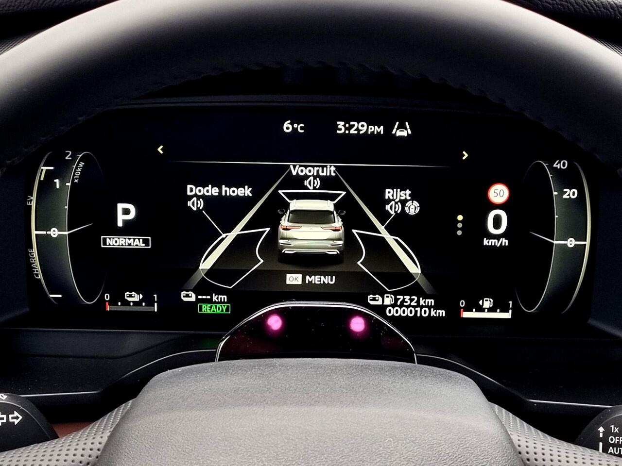 Mitsubishi OUTLANDER 2.4 PHEV Instyle / ¤6.000,- Voordeel Op Nieuwprijs / Nieuw Model 2025 / Elektrische Range 86 KM WLTP / 1600KG Trekgewicht / 8 Jaar Fabrieksgarantie