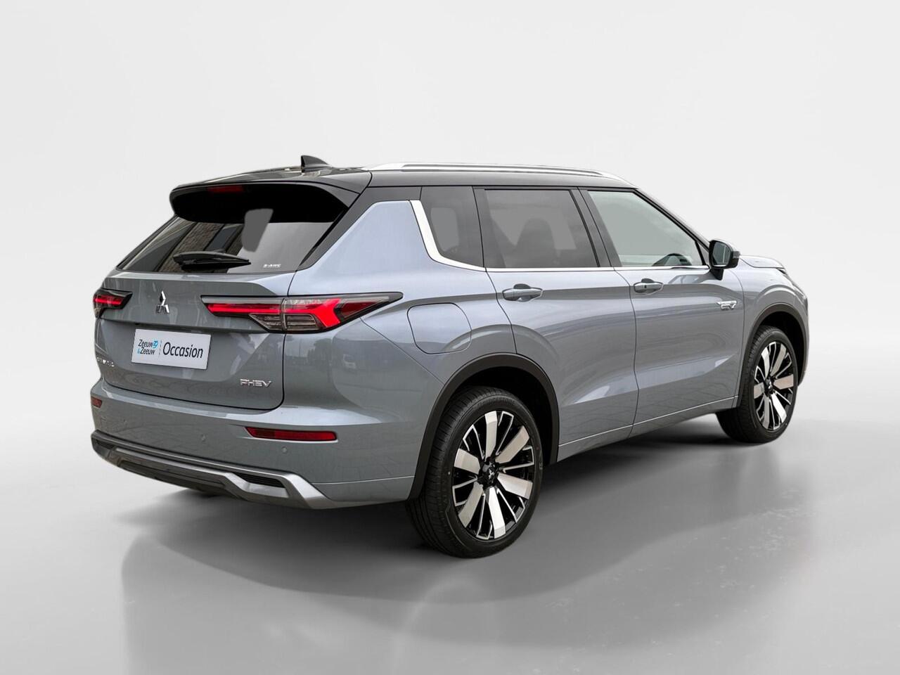 Mitsubishi OUTLANDER 2.4 PHEV Instyle+ | FULL OPTION | PANO | 20" LMV | MASSAGE | STOELVENTILATIE | YAMAHA PREMIUM AUDIO | DEMONSTRATIEAUTO |