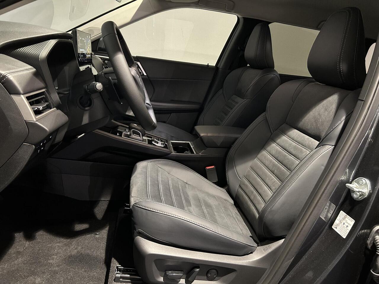 Mitsubishi OUTLANDER 2.4 PHEV First Edition | Navigatie | Stoelverwarming | 360 Camera | Elek. Achterklep