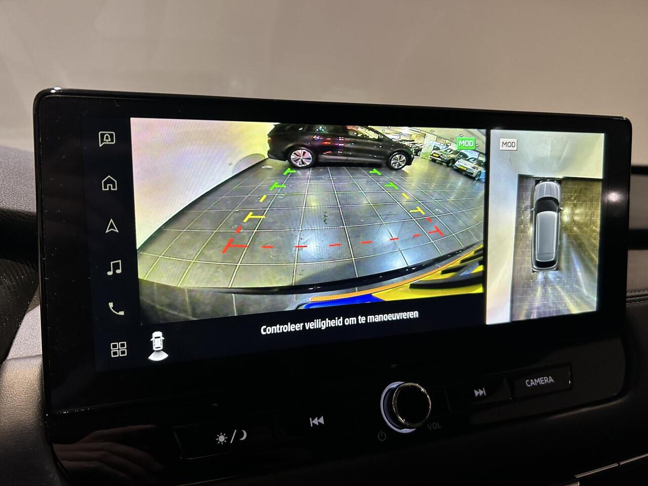 Mitsubishi OUTLANDER 2.4 PHEV Instyle | Leder | Panoramadak | 360 Camera | Adaptieve Cruise |