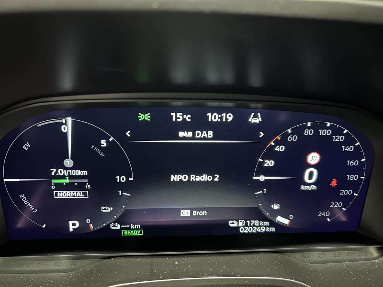 Mitsubishi OUTLANDER 2.4 PHEV Instyle | Leder | Panoramadak | 360 Camera | Adaptieve Cruise |