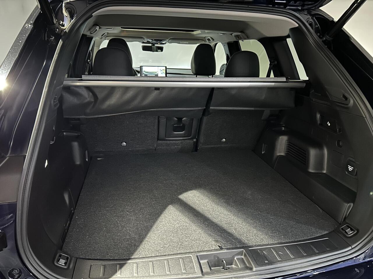 Mitsubishi OUTLANDER 2.4 PHEV Instyle | Leder | Panoramadak | 360 Camera | Adaptieve Cruise |