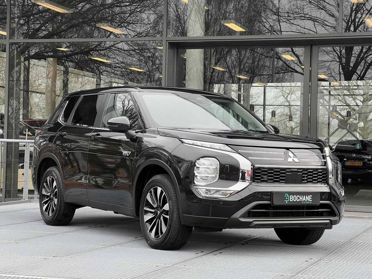 Mitsubishi OUTLANDER 2.4 PHEV Intense 307PK | Adaptieve Cruise Control | Navigatie | FABRIEKSGARANTIE TOT 03-2033!