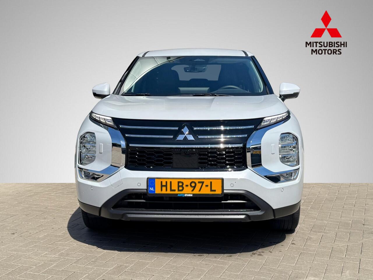 Mitsubishi OUTLANDER 2.4 PHEV Intense