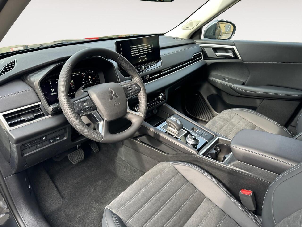 Mitsubishi OUTLANDER 2.4 PHEV Intense | 6.000 EURO KORTING | NIEUWE AUTO | 8 JAAR GARANTIE