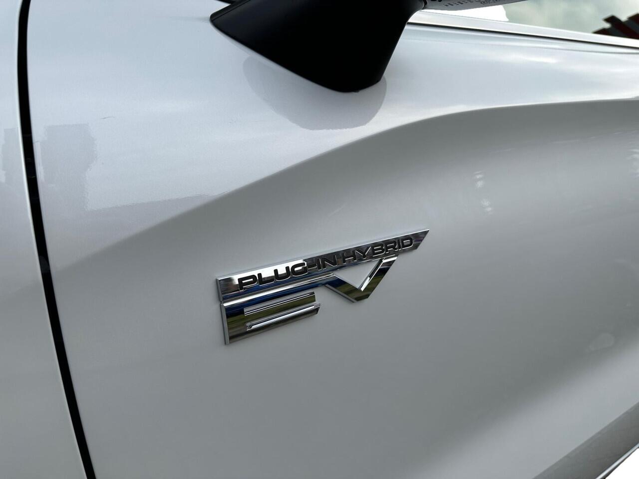 Mitsubishi OUTLANDER 2.4 PHEV Instyle | NIEUW MODEL | LEVERING 2025 | 6.000 EURO INTRODUCTIE KORTING| NU DIRECT LEVEBAAR |